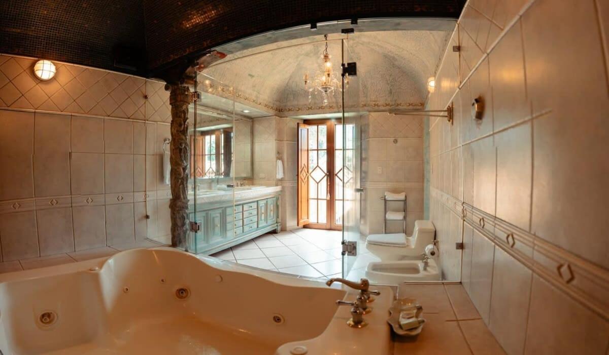 Sharazade - Boutique Stay Pool Magical Setting Antigua Eksteriør billede